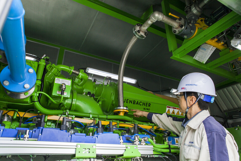 발전용 수소엔진 포트폴리오 ‘Ready for H2’.(사진=이니오)