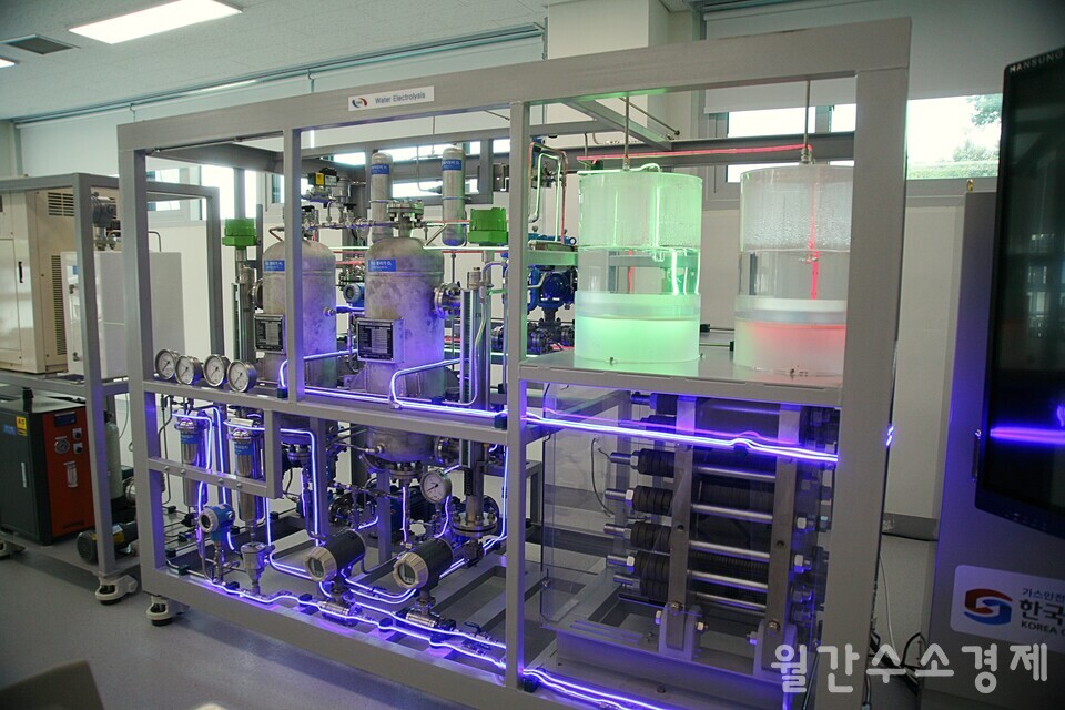 알칼라인 수전해 실습장비.