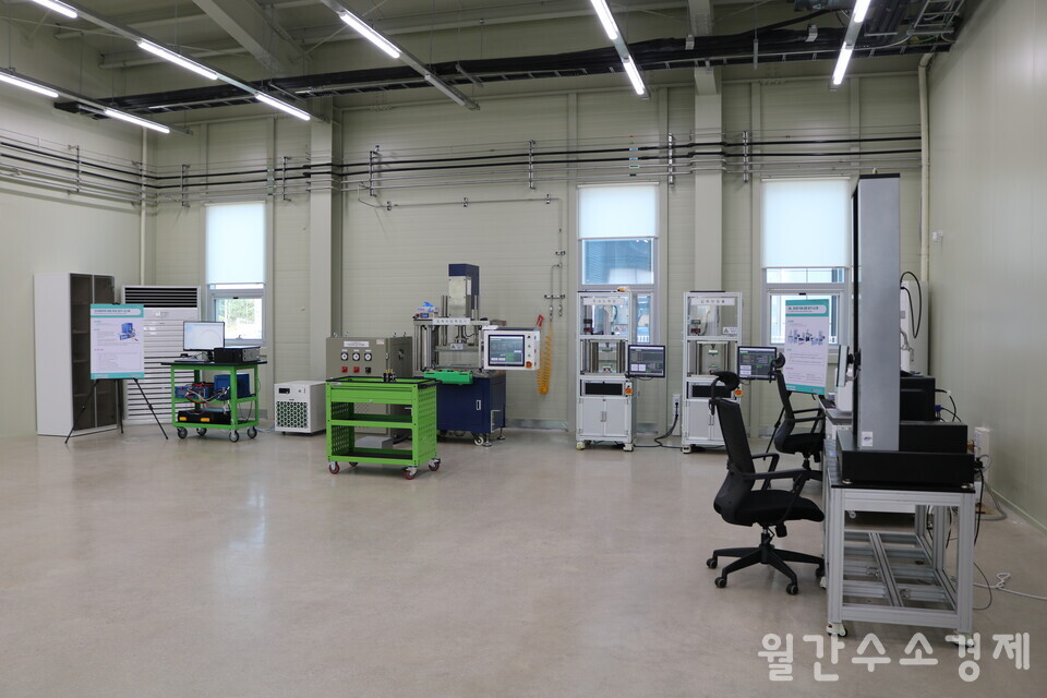 GDL·분리판 부품 공통 평가 시스템으로 묶인 6종의 성능평가장비.