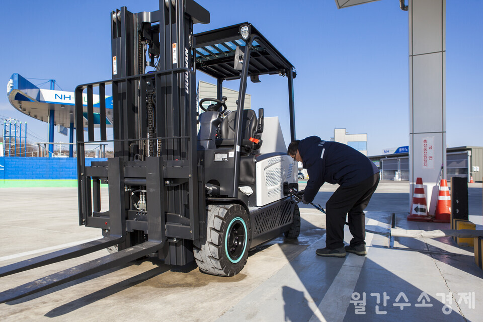 2kg의 수소를 충전하는 데 3분이면 충분하다.