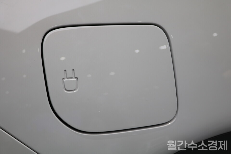 신형 넥쏘에 탑재된 V2L 기능.