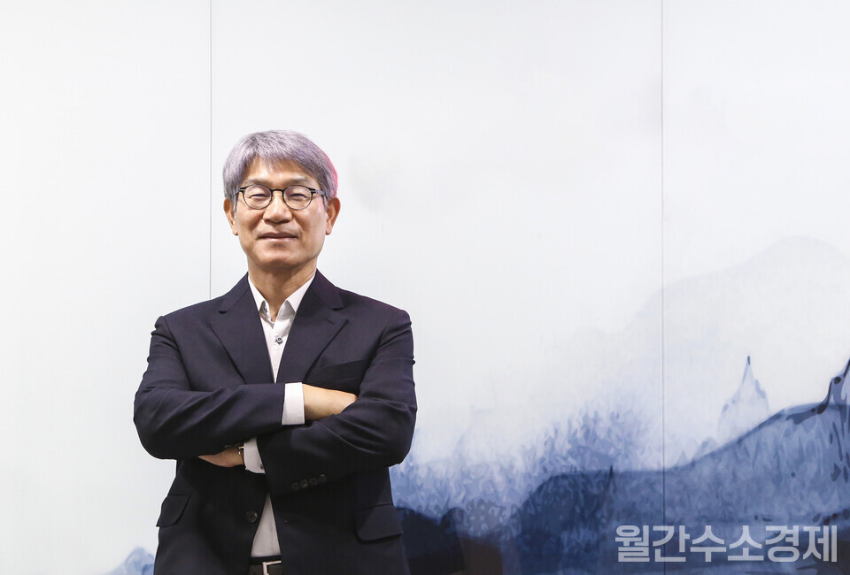 판교 본사를 찾아 김방희 제이엔케이글로벌 대표이사와 인터뷰를 진행했다.(사진=안민희)