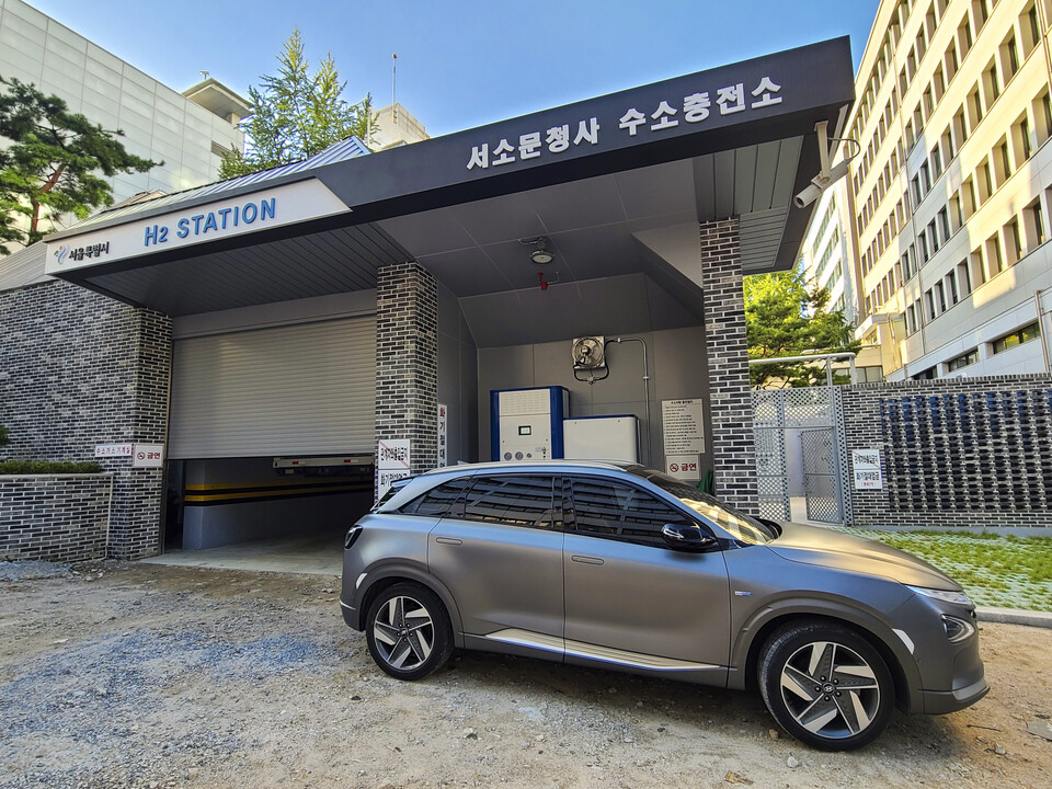 제이엔케이글로벌이 구축한 서울 서소문청사 수소충전소.(사진=제이엔케이글로벌)